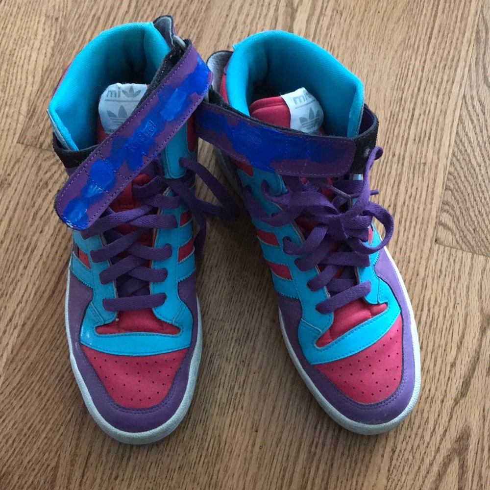 Addis sneakers